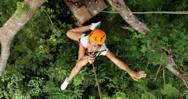 Repülő Hanuman Zipline…