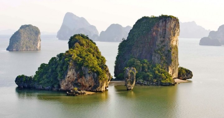 James Bond island +…