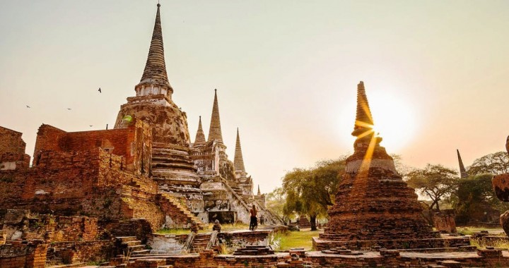 Ayutthaya River Cruise…